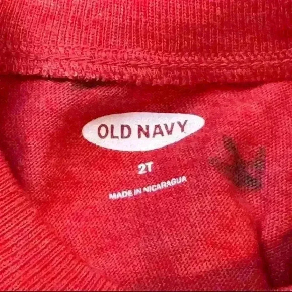 Old Navy Boys Long Sleeve Red Dinosaur Print Tee Size 2T - Picture 4 of 4